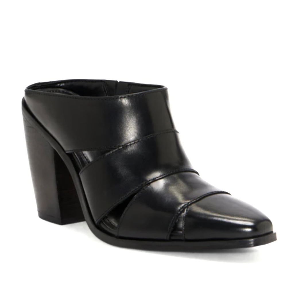 NEW VINCE CAMUTO BLACK LEATHER MULES